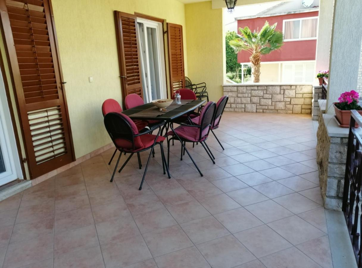 Apartmani Darko Ровинь Экстерьер фото